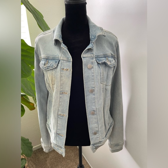 Jean Jacket - Picture 3 of 6